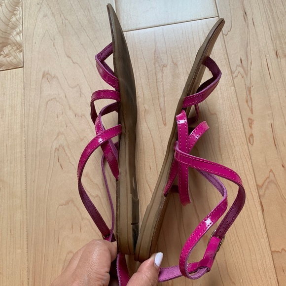 Hot Pink Sandals / Made in Italy - Picture 3 of 8